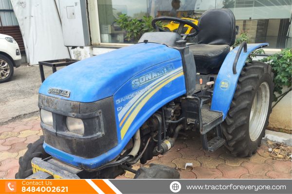Sonalika Gardentrac DI 26 4WD Tractor 2015